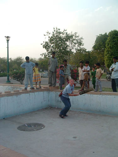 Jodhpur-Holi-CamBatting
